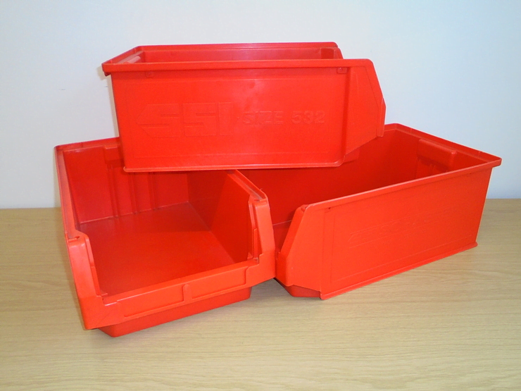 5x Used Size 7 Red Storage Louvre Bin 500x300x200mm H – Storage Bins