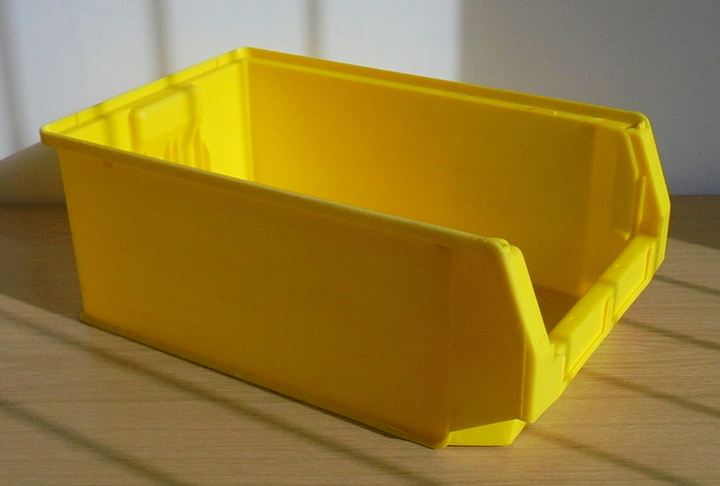 5x Used Size 7 Yellow Storage Bin 500x305x200mm H